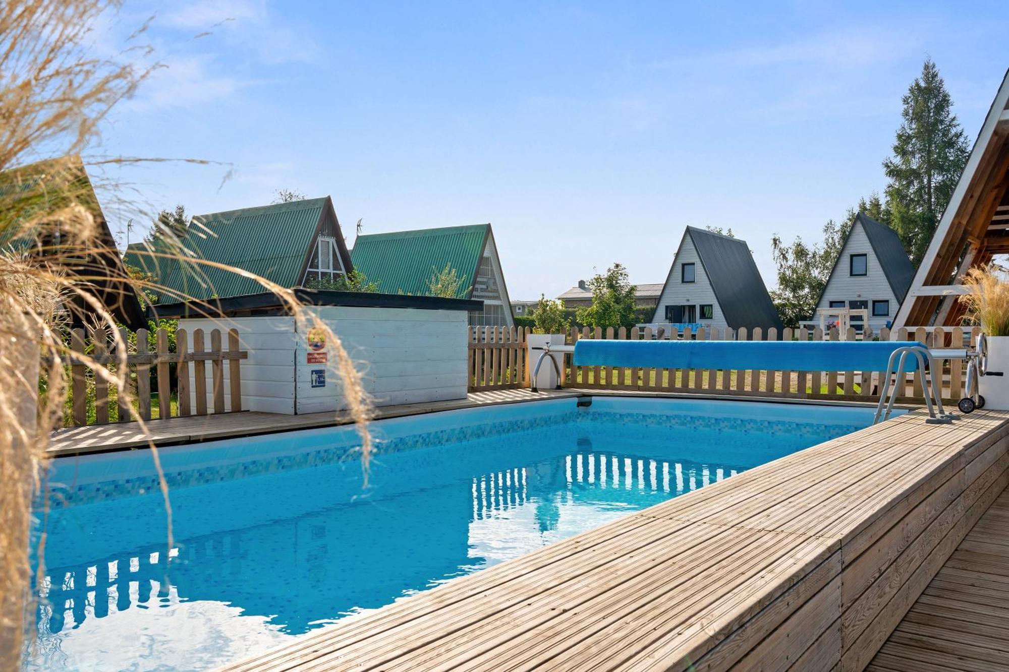 웨바 Soul Camp Nowecin 빌라 외부 사진